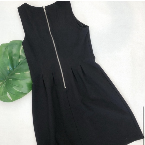 J. Crew Pintucked Waist Sheath Dress Size 10 EUC - Picture 2 of 9